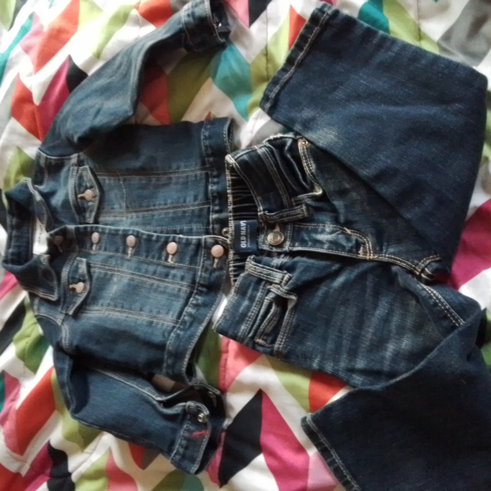Old Navy toddler girls Old Navy distressed Denium Bundle good preloved